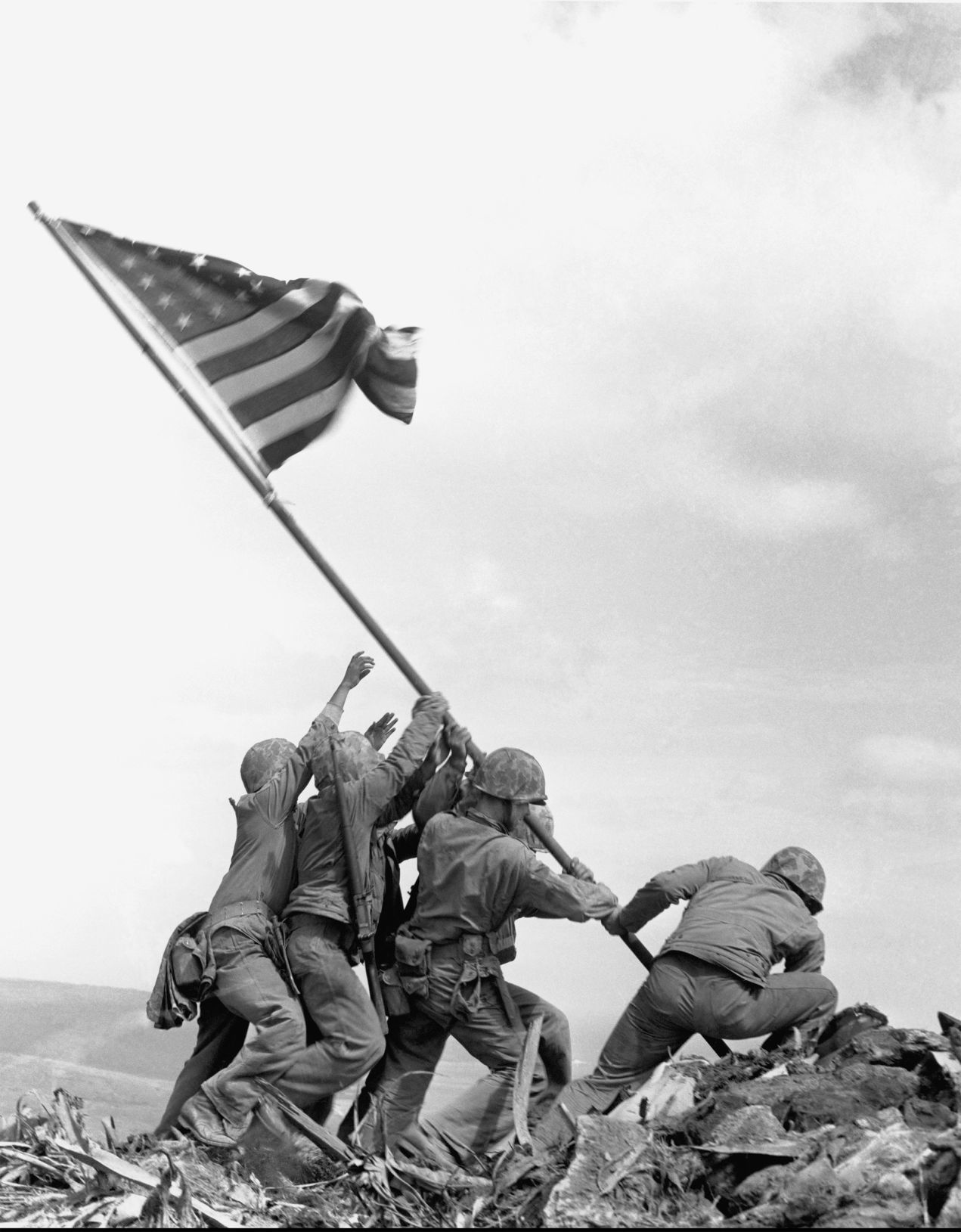 Marines raising the flag on Iwo Jima